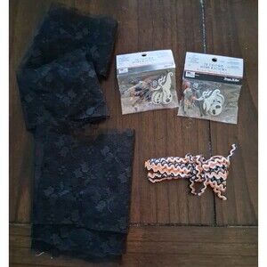 2 Nightmare Before Christmas Disney License Buttons Jesse James Dress It Up ++++